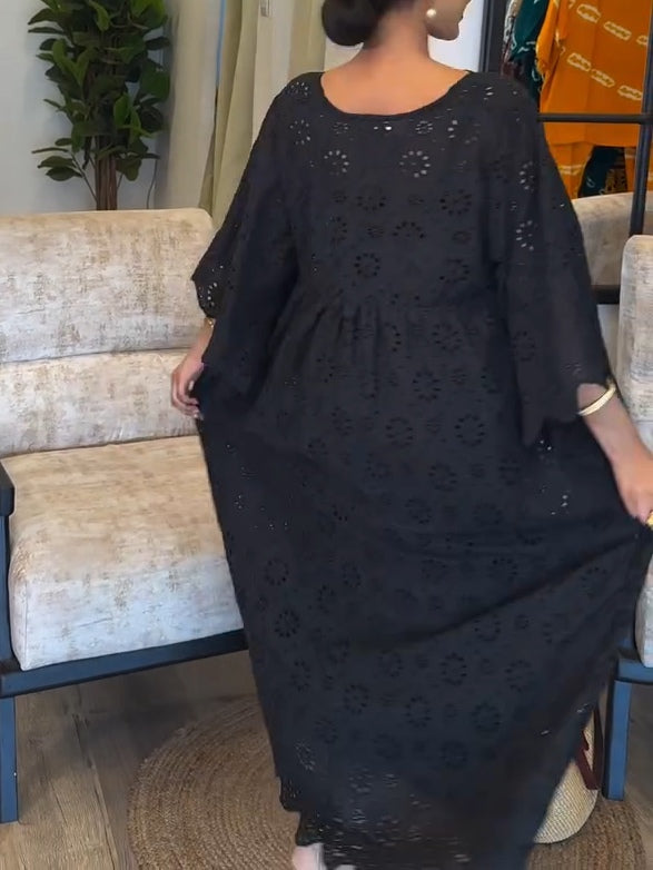 Vestido Calado Silueta-Esbelta Negro