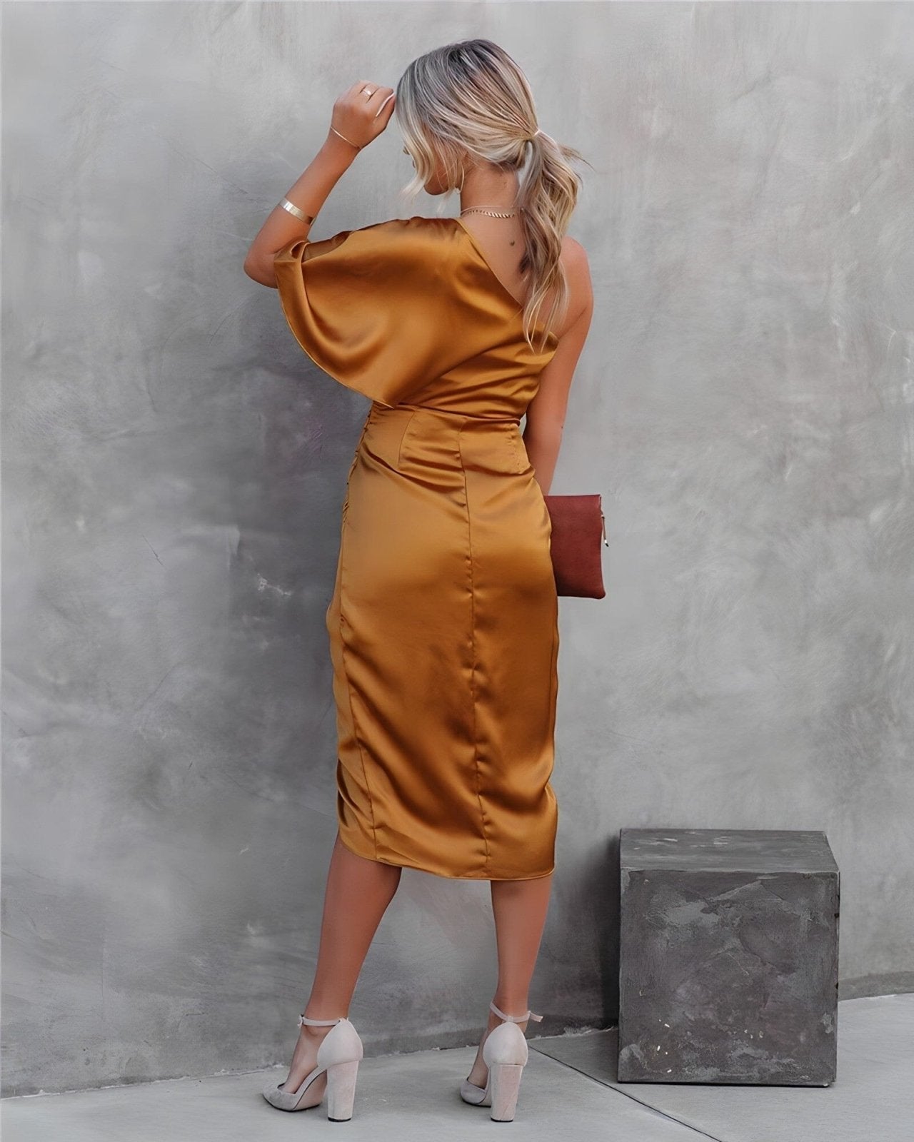 Vestido Seda Silueta-Esbelta